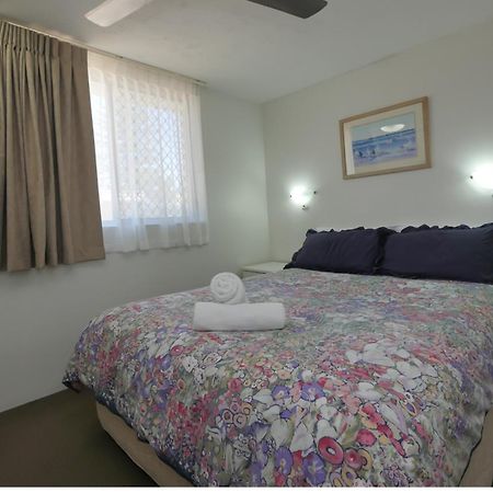 Merrima Court Holidays Caloundra Room photo